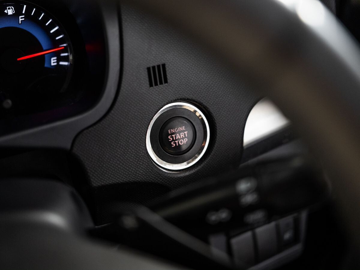 Suzuki Wagon R 2011 - фото автомобиля