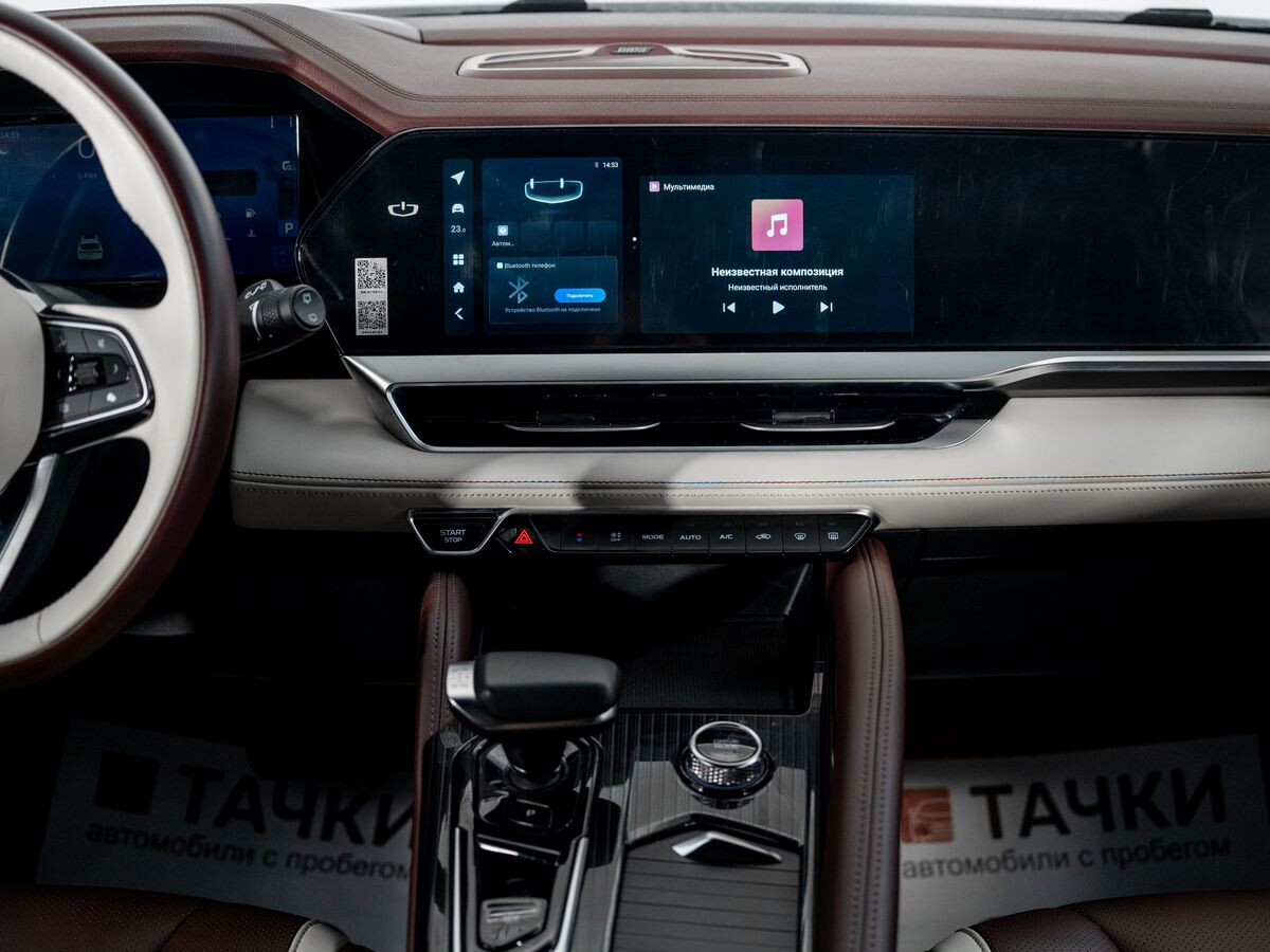 Geely Monjaro 2022 - фото автомобиля