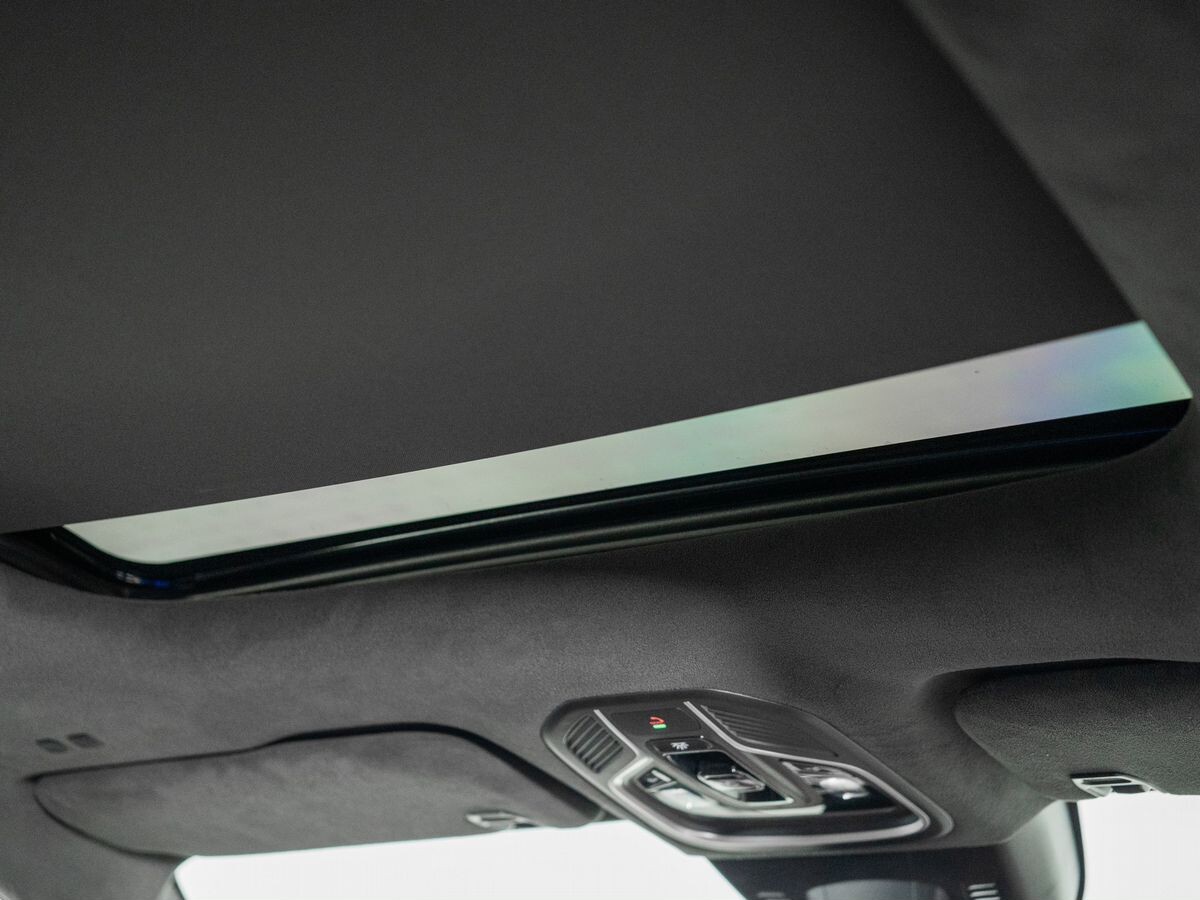 Geely Monjaro 2022 - фото автомобиля