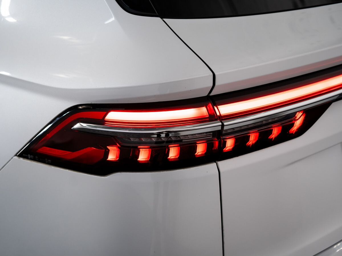 Geely Monjaro 2022 - фото автомобиля