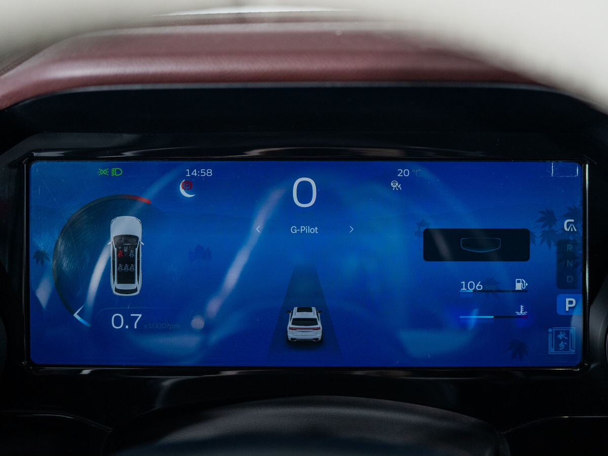 Geely Monjaro 2022 - фото автомобиля