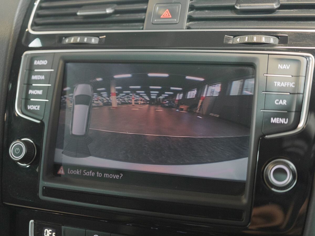 Volkswagen Golf 2014 - фото автомобиля