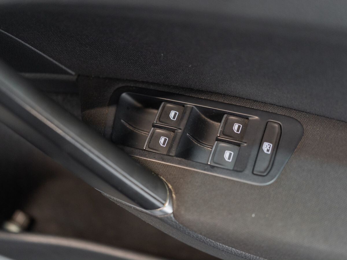 Volkswagen Golf 2014 - фото автомобиля