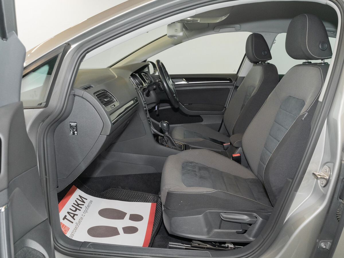 Volkswagen Golf 2014 - фото автомобиля