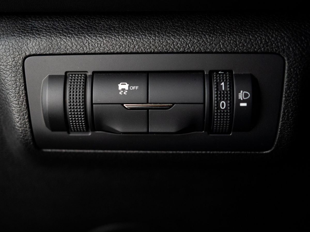 TENET T4 2025 - фото автомобиля