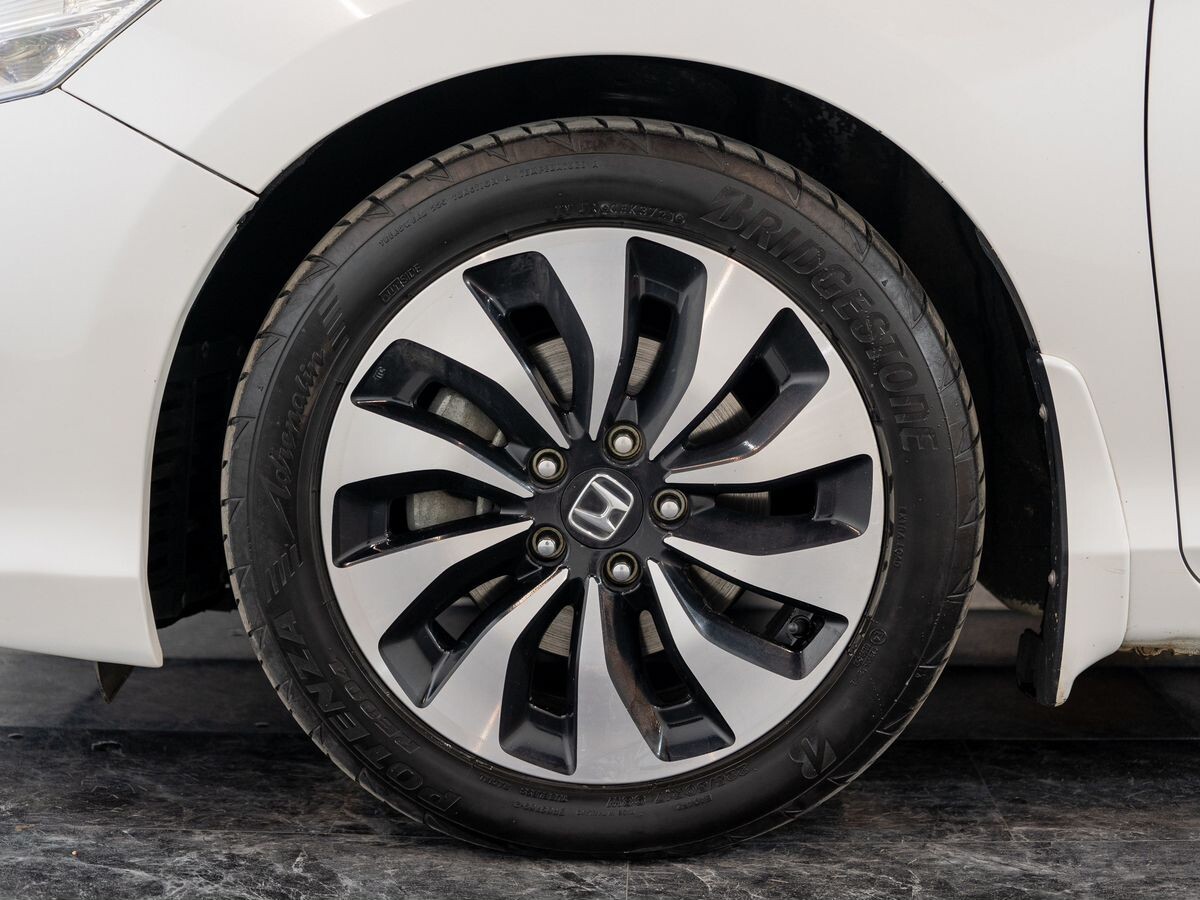 Honda Accord 2014 - фото автомобиля