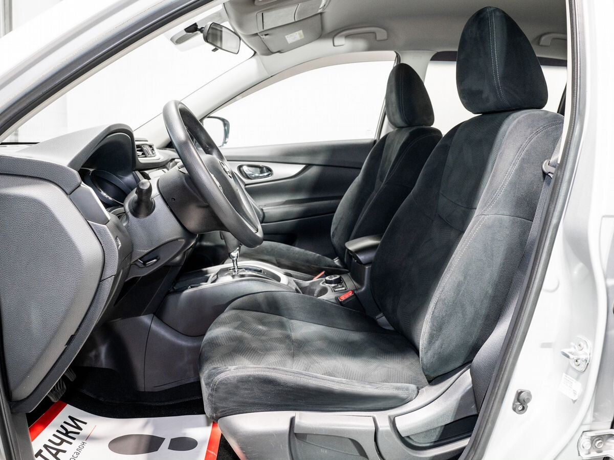 Nissan X-Trail 2015 - фото автомобиля