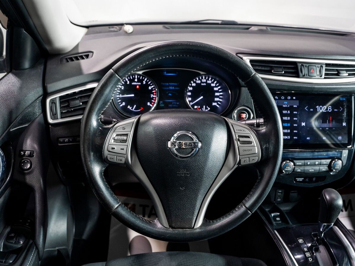 Nissan X-Trail 2015 - фото автомобиля
