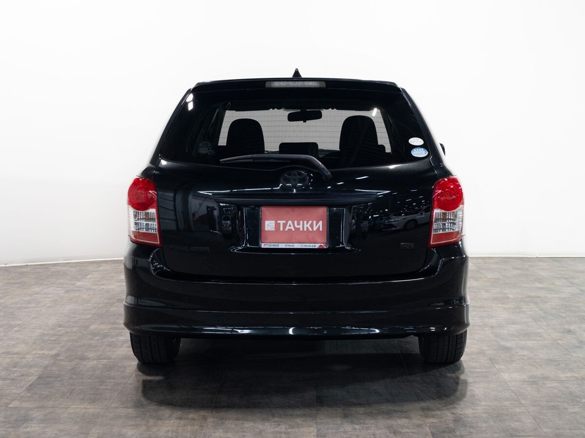 Toyota Corolla Fielder 2011 - фото автомобиля