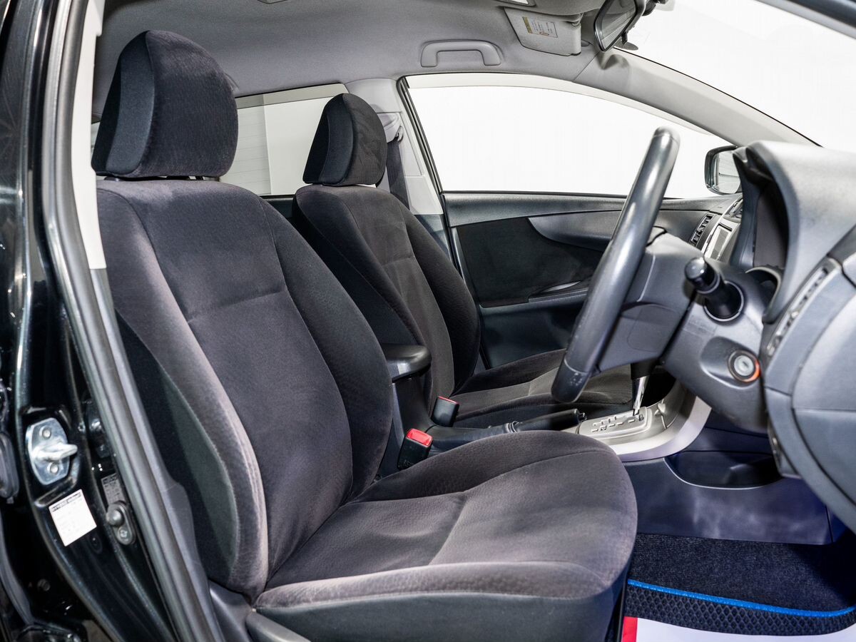 Toyota Corolla Fielder 2011 - фото автомобиля