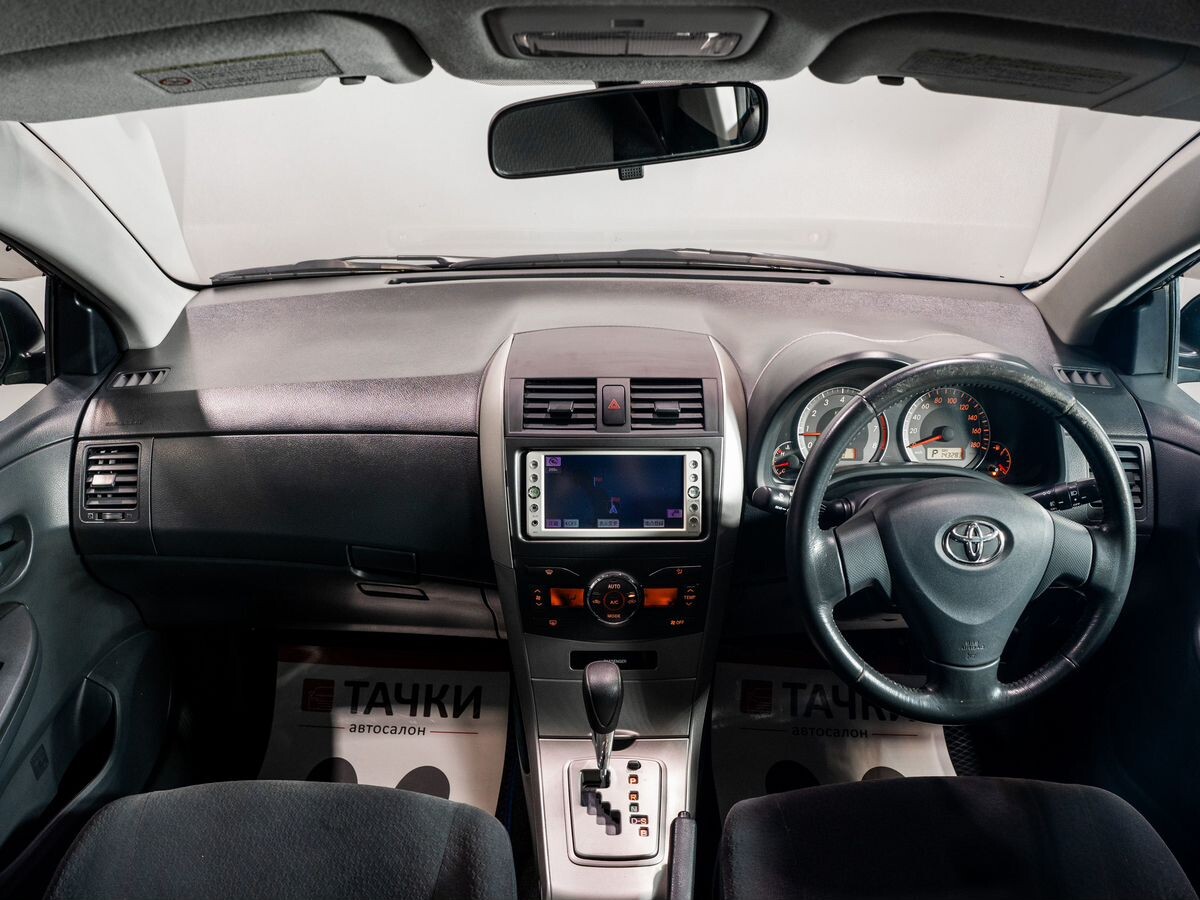 Toyota Corolla Fielder 2011 - фото автомобиля