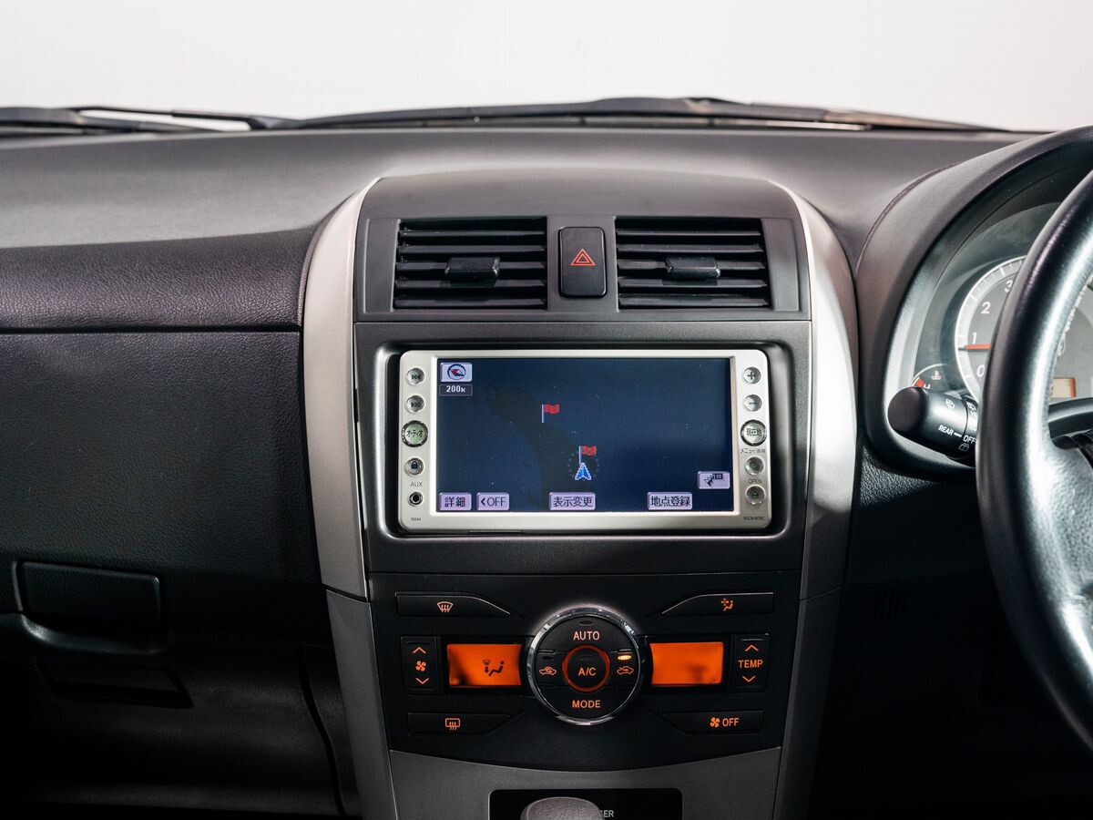 Toyota Corolla Fielder 2011 - фото автомобиля