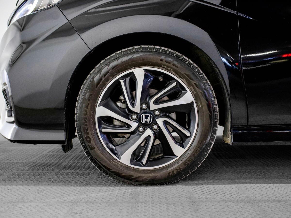 Honda Stepwgn 2021 - фото автомобиля