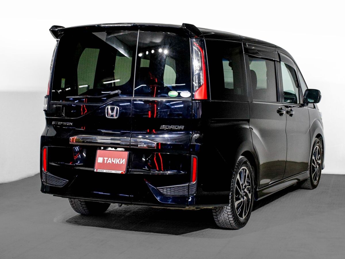 Honda Stepwgn 2021 - фото автомобиля