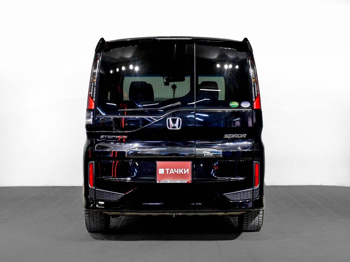 Honda Stepwgn 2021 - фото автомобиля