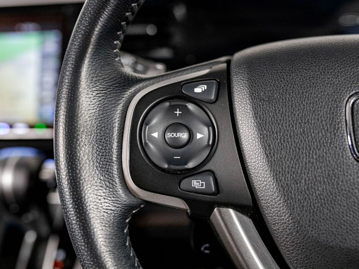 Honda Stepwgn 2021 - фото автомобиля