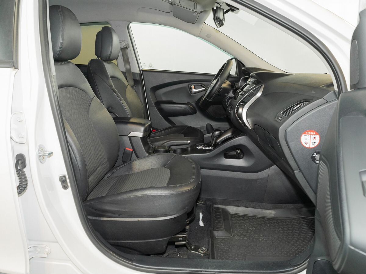 Hyundai ix35 2013 - фото автомобиля