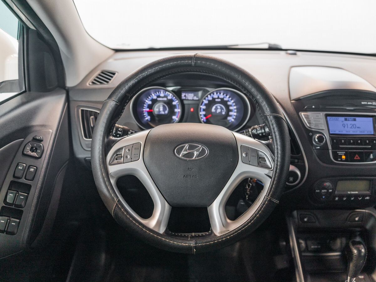 Hyundai ix35 2013 - фото автомобиля