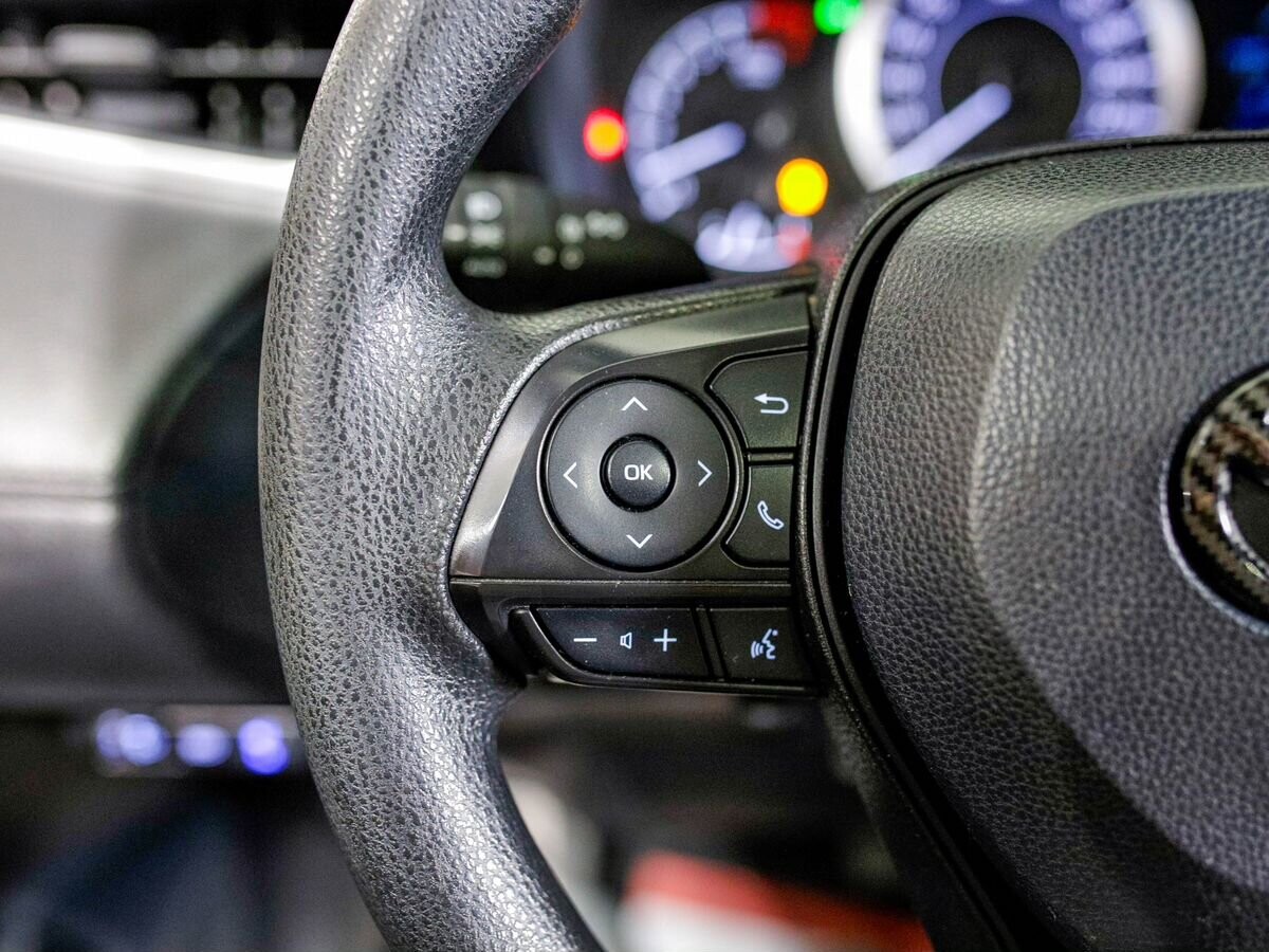 Toyota Corolla Cross 2022 - фото автомобиля