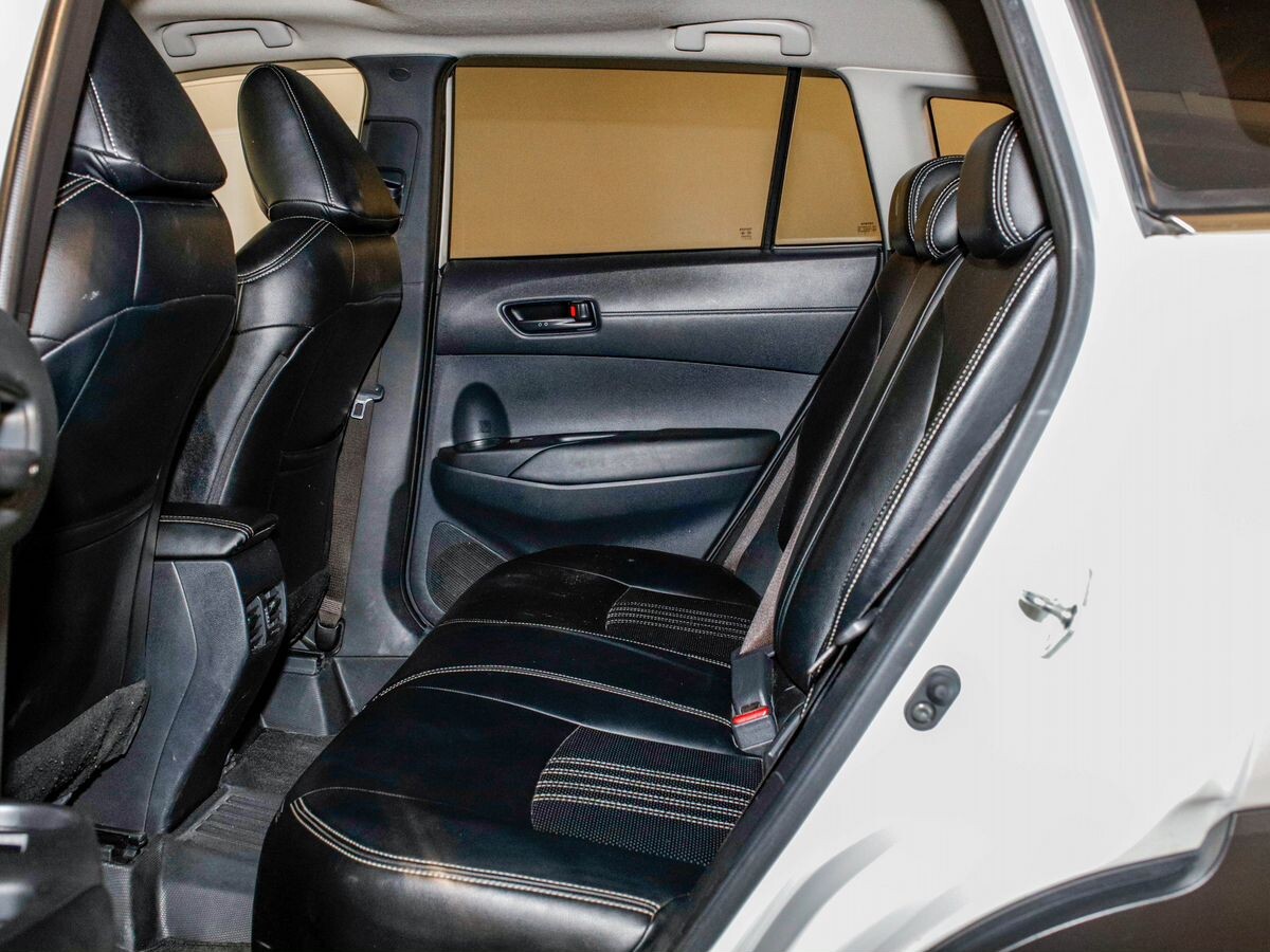 Toyota Corolla Cross 2022 - фото автомобиля