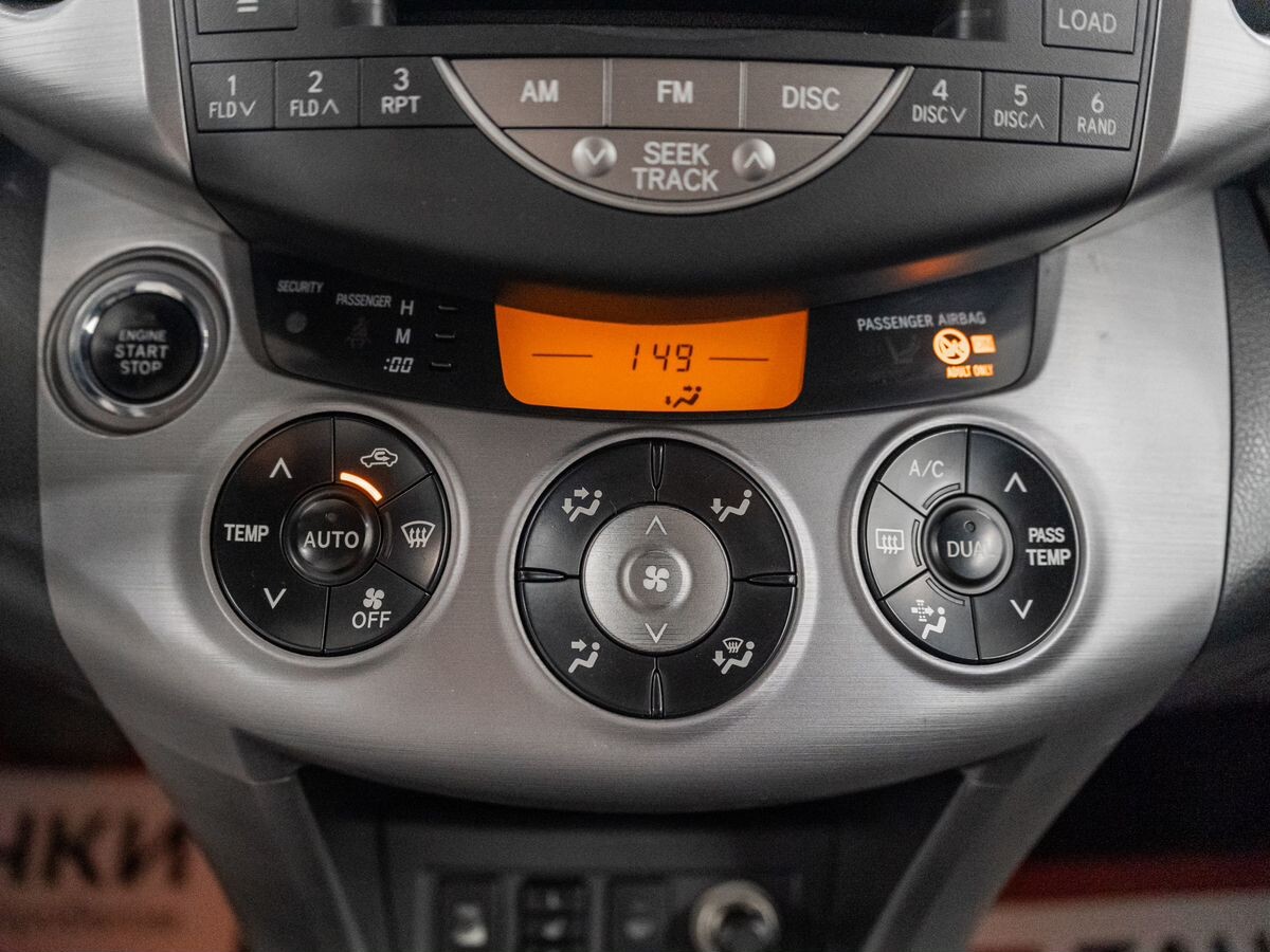 Toyota RAV4 2007 - фото автомобиля