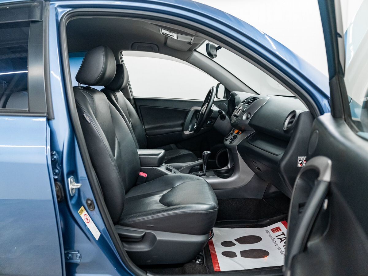 Toyota RAV4 2007 - фото автомобиля