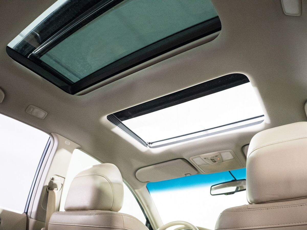 Nissan Teana 2011 - фото автомобиля