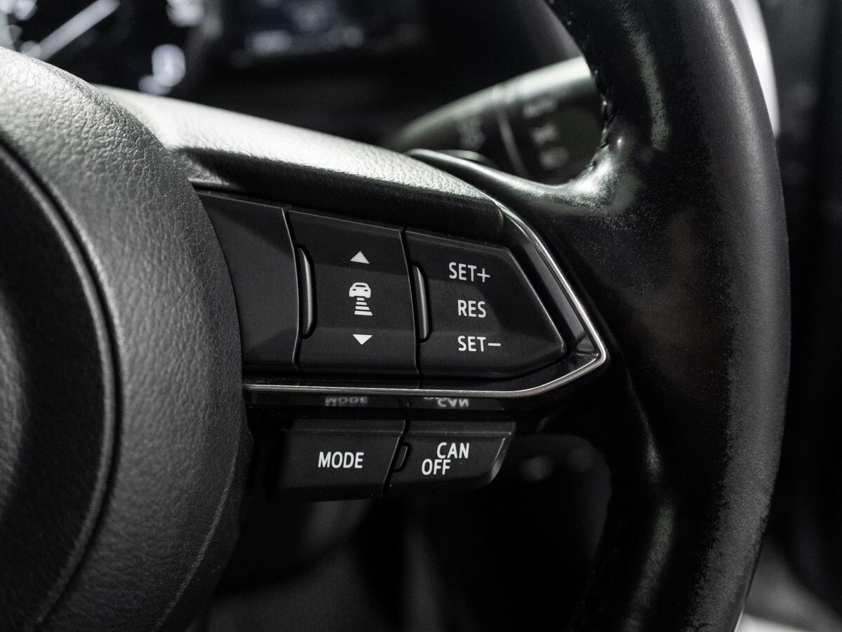 Mazda Axela 2017 - фото автомобиля