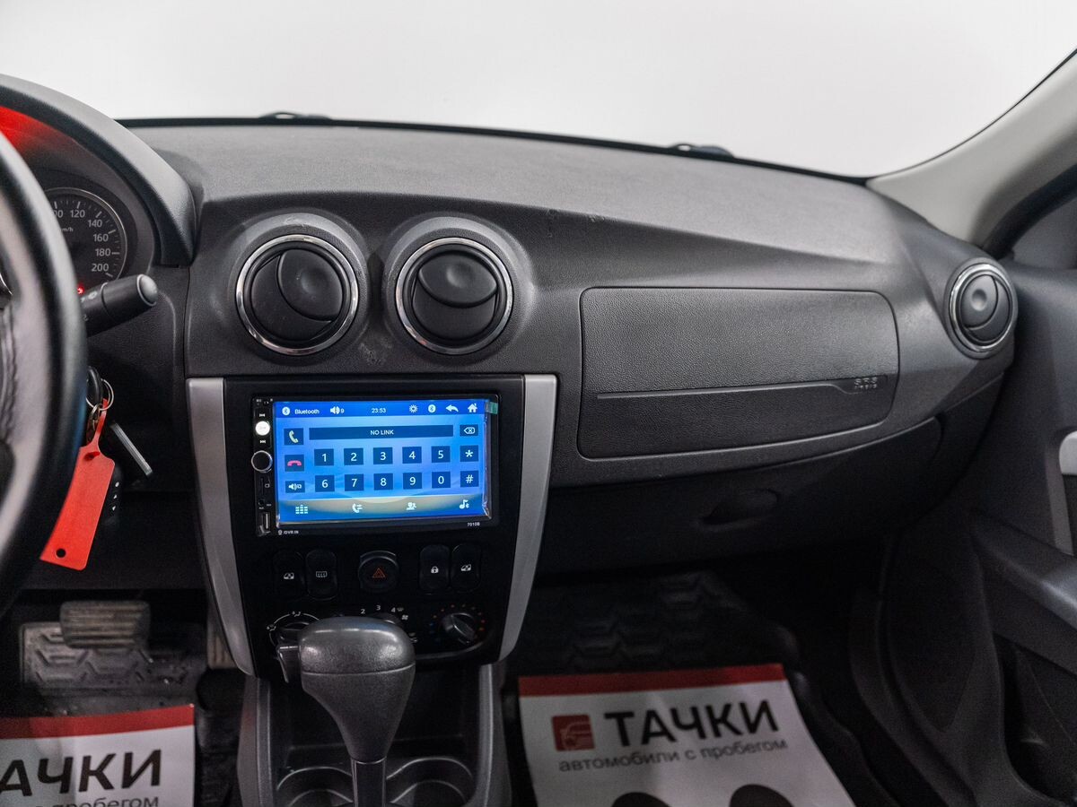 Nissan Almera 2017 - фото автомобиля