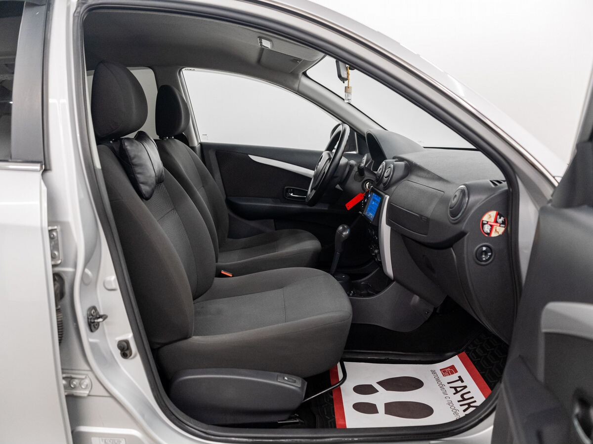 Nissan Almera 2017 - фото автомобиля