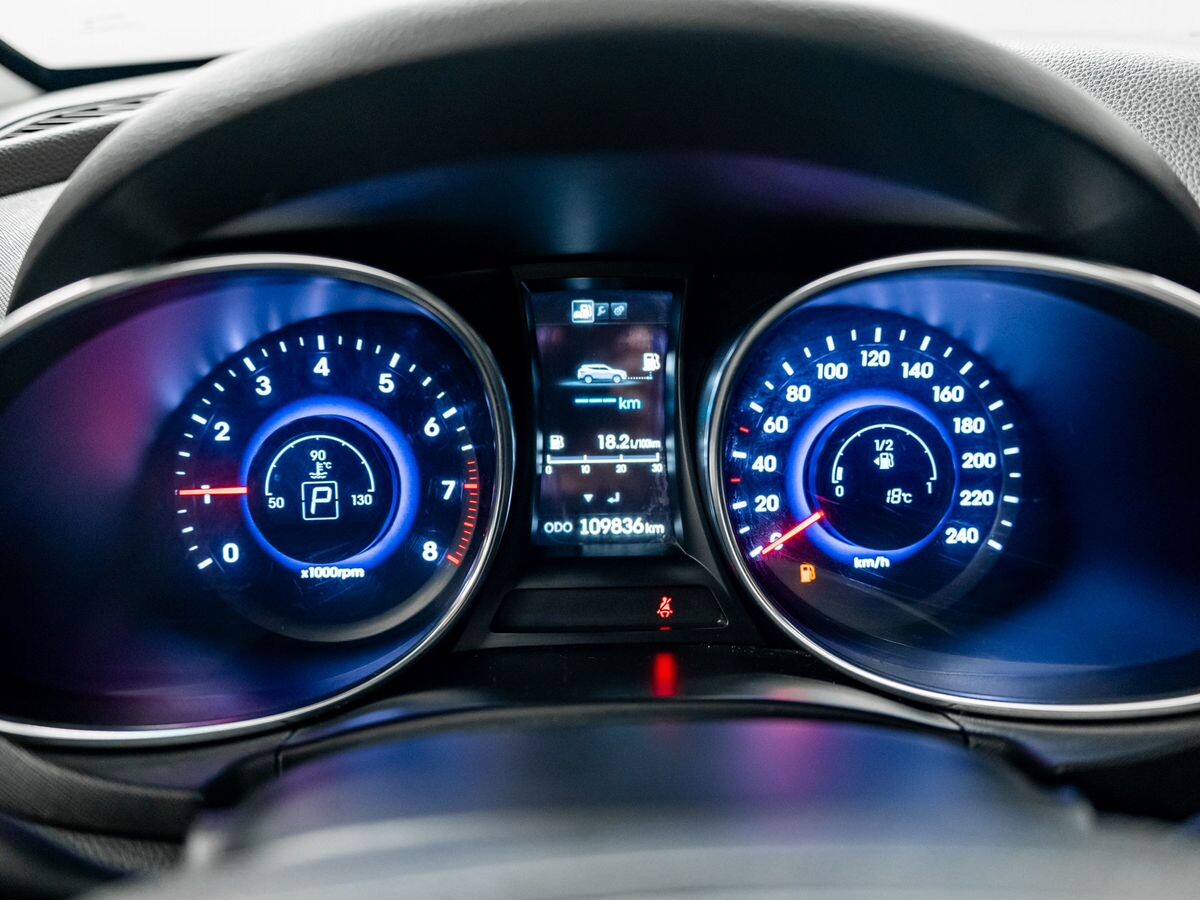 Hyundai Santa Fe 2013 - фото автомобиля