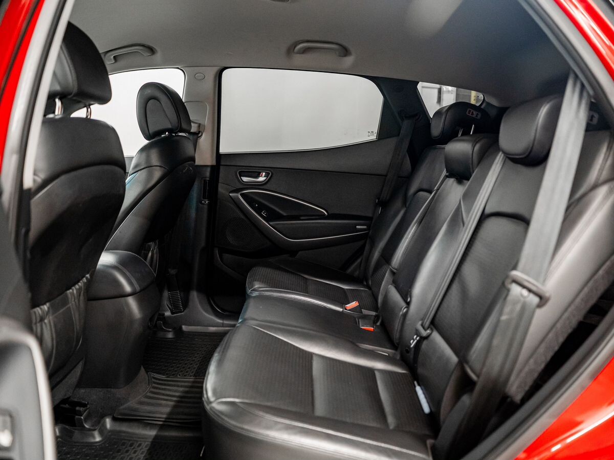 Hyundai Santa Fe 2013 - фото автомобиля