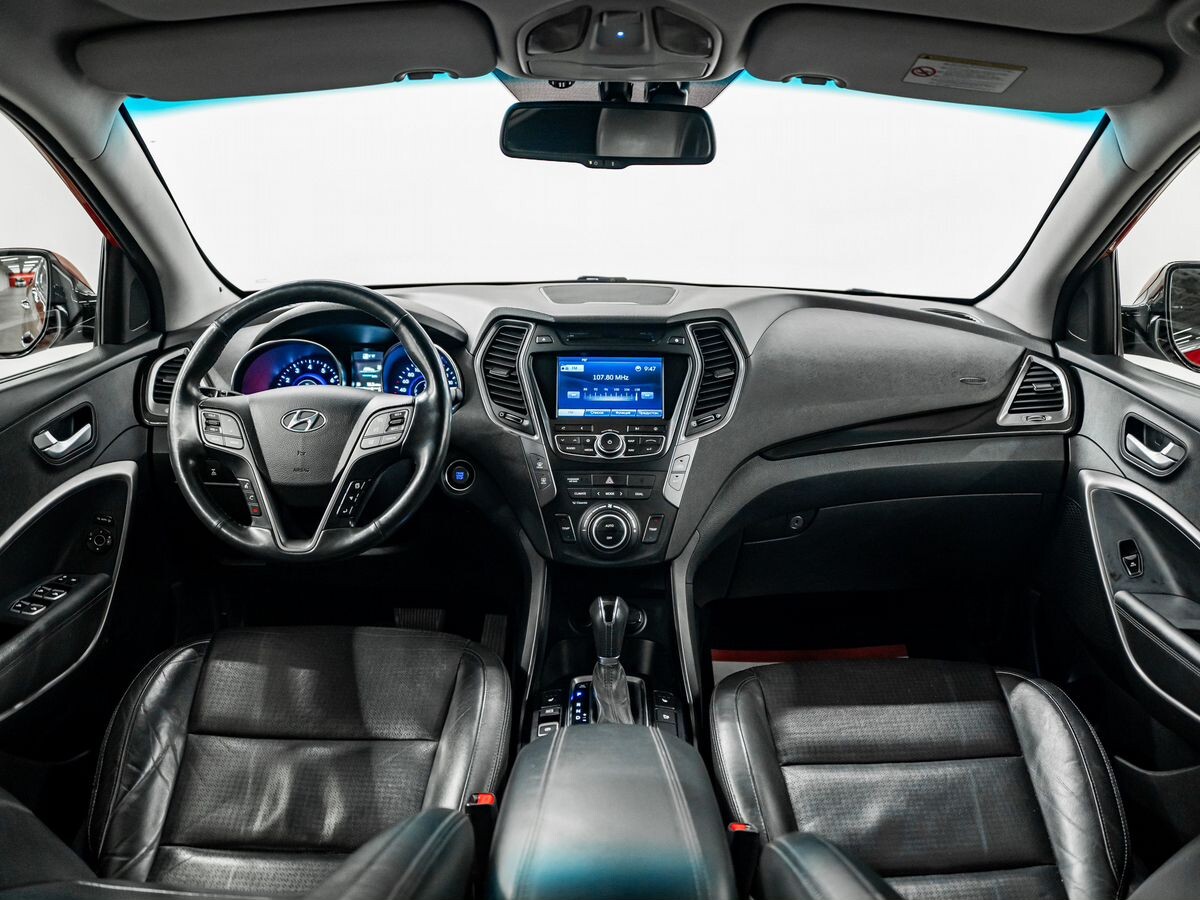 Hyundai Santa Fe 2013 - фото автомобиля