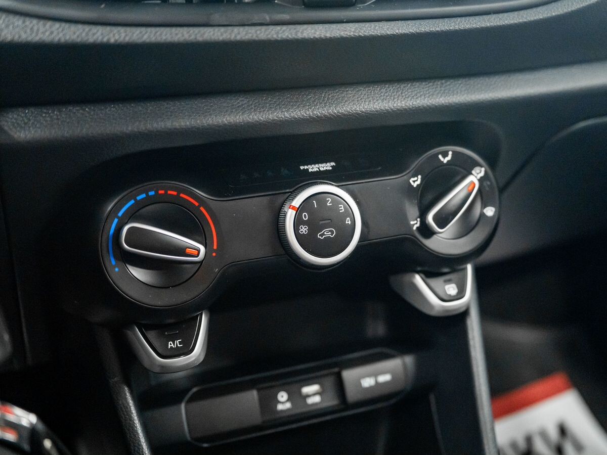 Kia Picanto 2018 - фото автомобиля