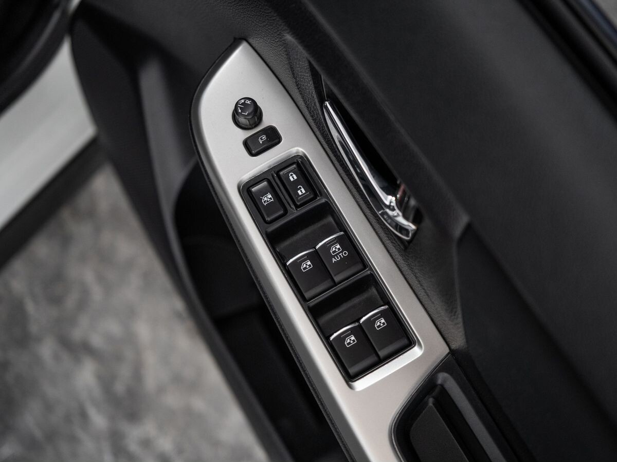 Subaru XV 2015 - фото автомобиля