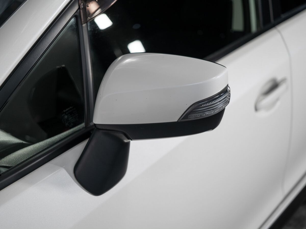 Subaru XV 2015 - фото автомобиля