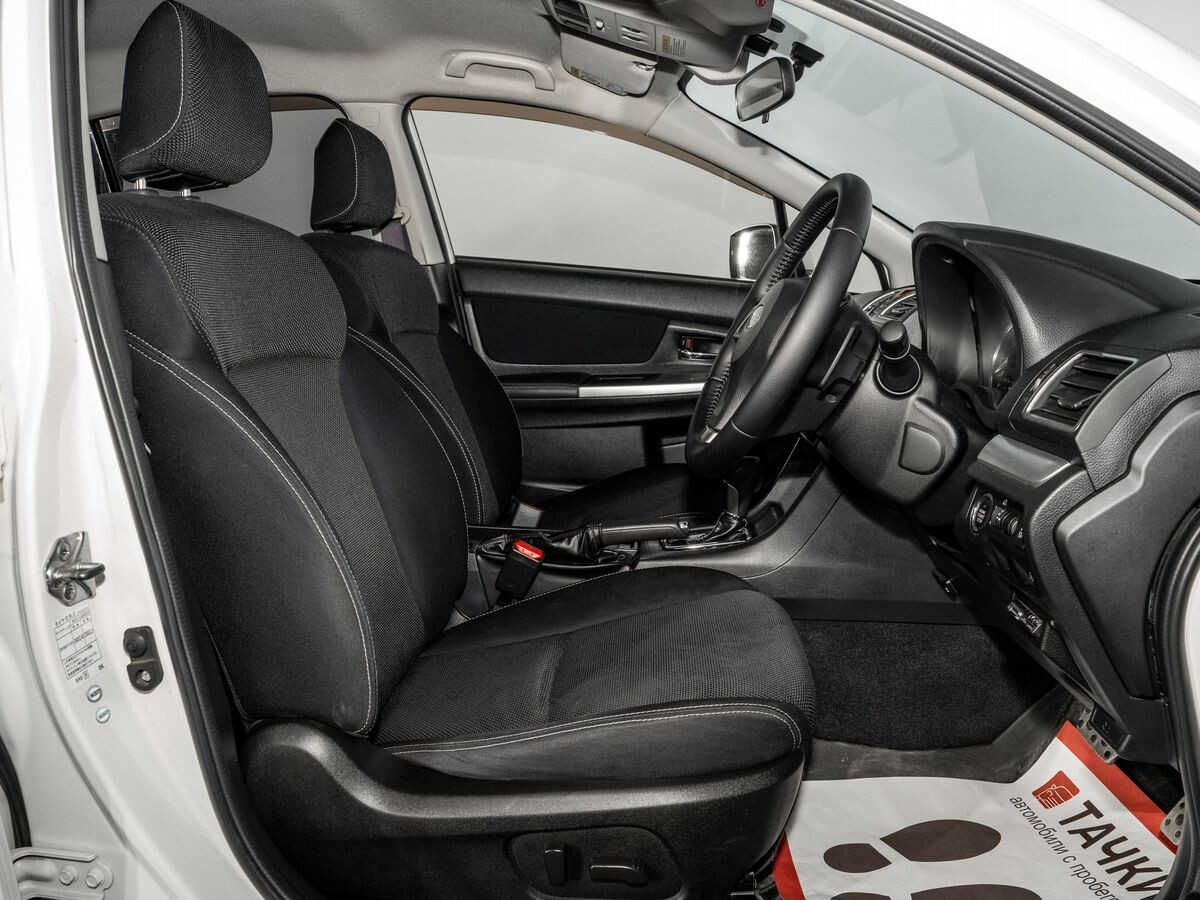 Subaru XV 2015 - фото автомобиля