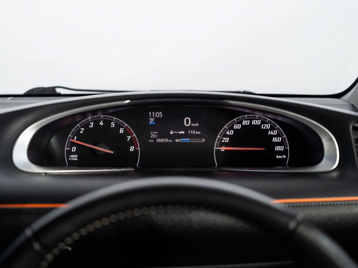 Toyota Sienta 2021 - фото автомобиля
