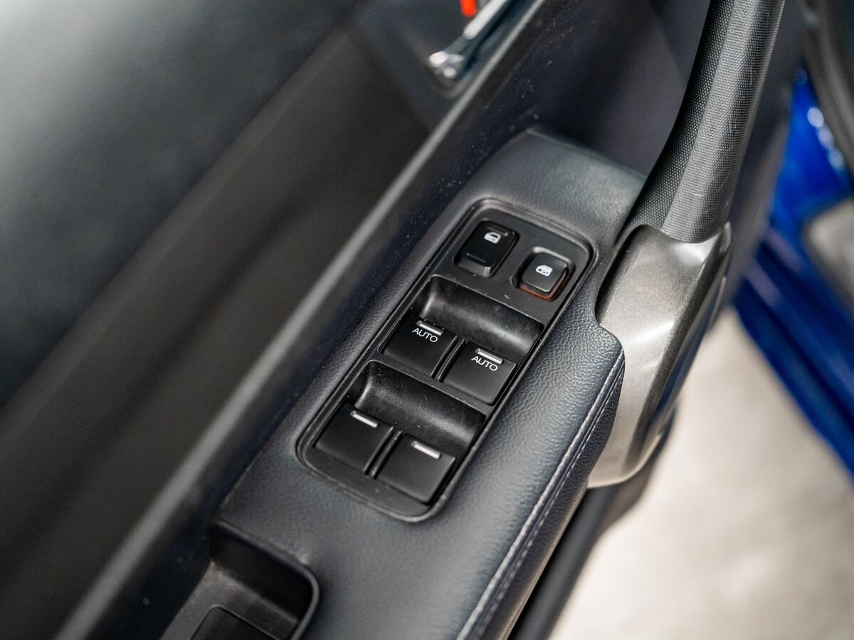 Honda CR-V 2011 - фото автомобиля