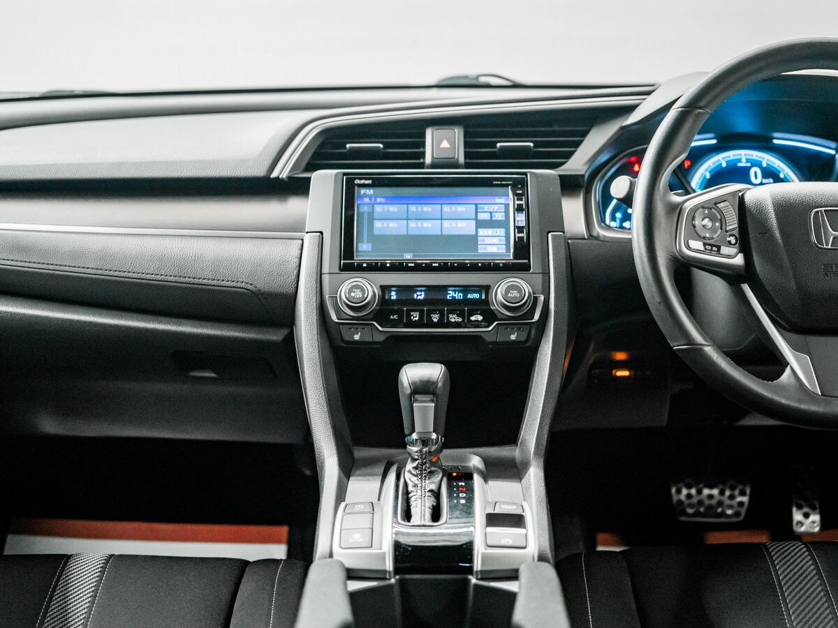 Honda Civic 2017 - фото автомобиля