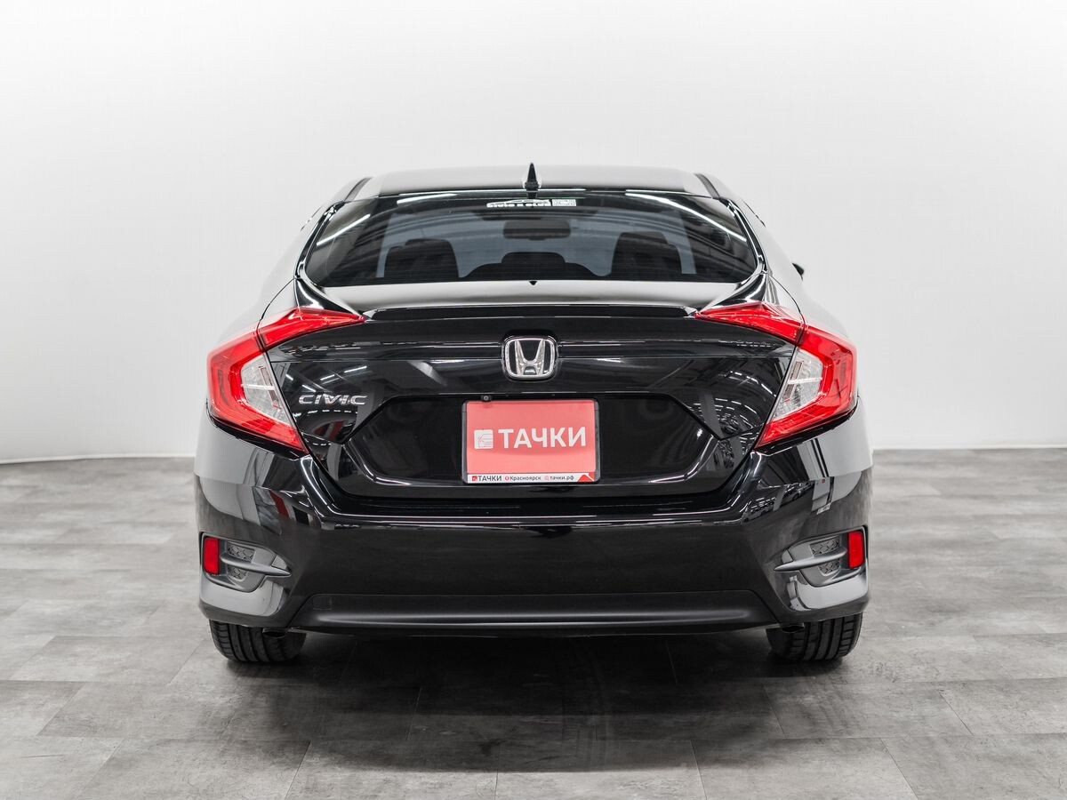 Honda Civic 2017 - фото автомобиля