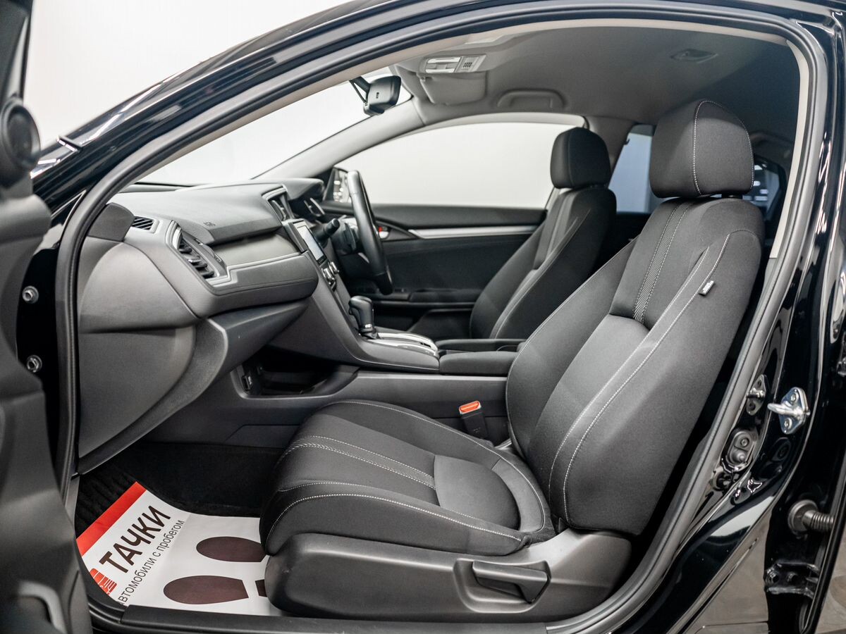 Honda Civic 2017 - фото автомобиля