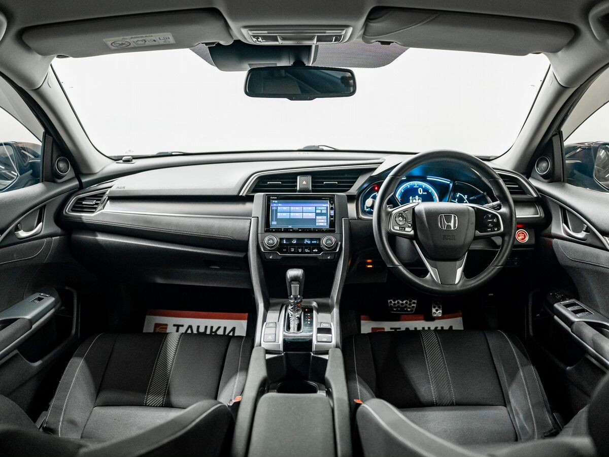 Honda Civic 2017 - фото автомобиля