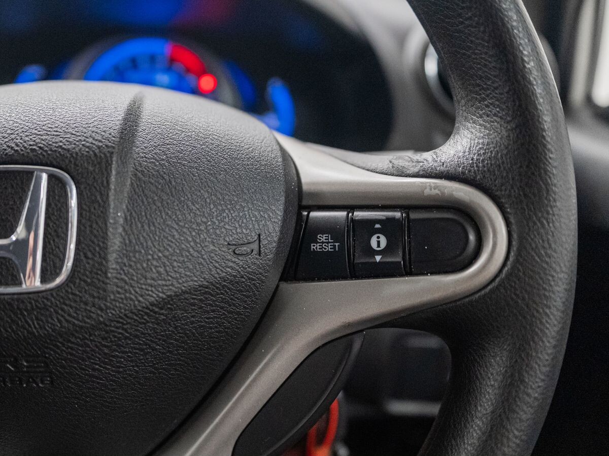 Honda Insight 2010 - фото автомобиля
