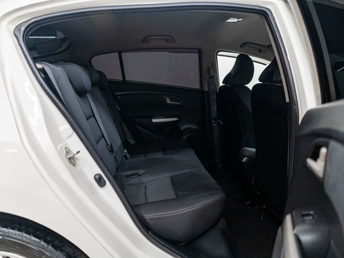 Honda Insight 2010 - фото автомобиля