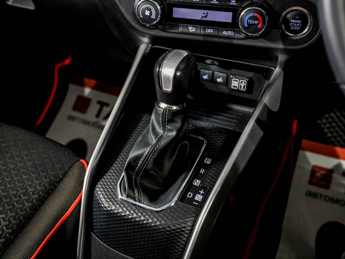Toyota Raize 2021 - фото автомобиля