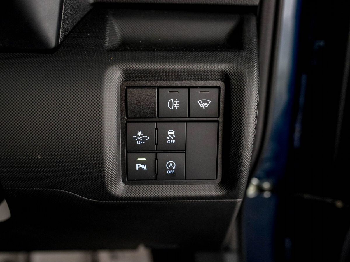 Toyota Raize 2021 - фото автомобиля