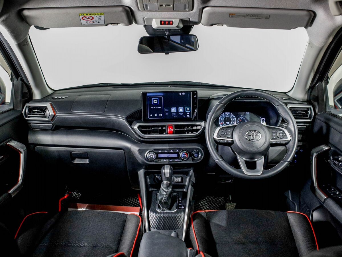 Toyota Raize 2021 - фото автомобиля