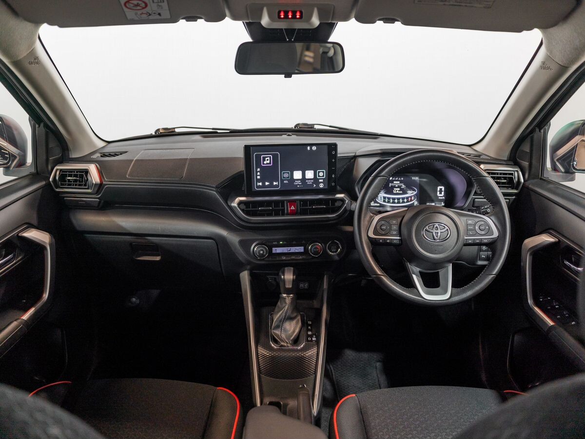 Toyota Raize 2021 - фото автомобиля
