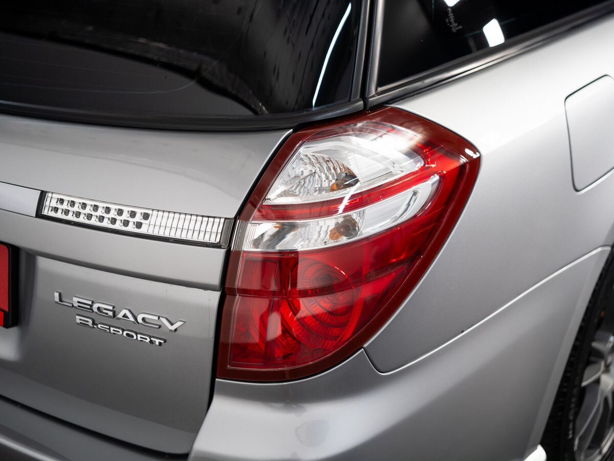 Subaru Legacy 2007 - фото автомобиля